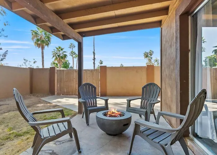 Holiday home Haven - 4br - Sleeps 10- Fire Pit - Golf- Yard Games Phoenix